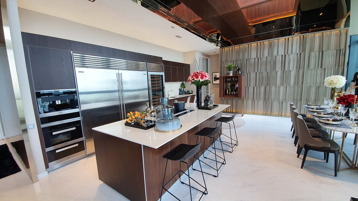 Luxurious Condominiums Collection - South Beach Residences, South Beach Residences, Trusted Advisor